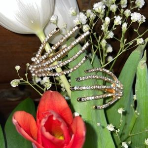 Goth Skeleton Claw Hair Clips